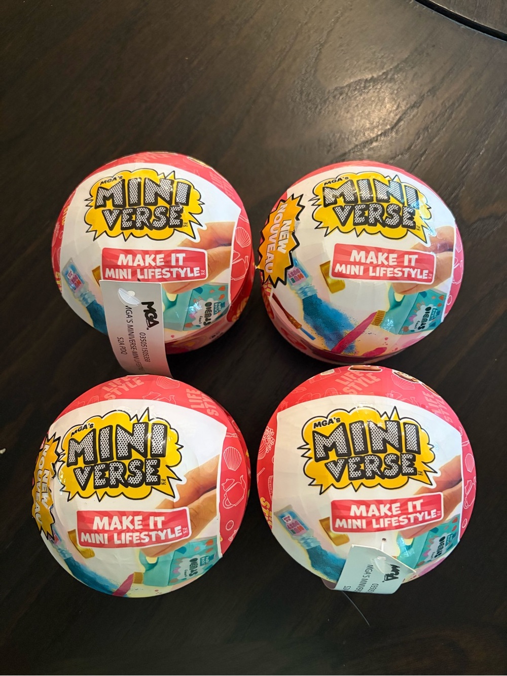 Mini Verse Surprise Ball - make it mini lifestyle lot of 4 new sealed
